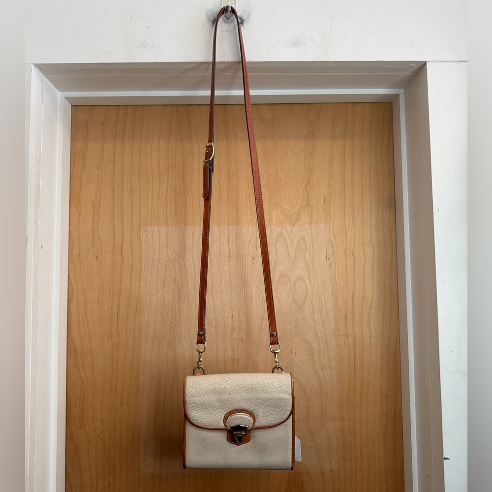 Vintage Dooney & Bourke All-Weather Leather Square Surrey Crossbody Bag